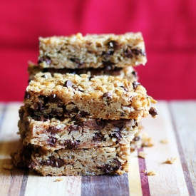 Chewy Chocolate Chip Granola Bars