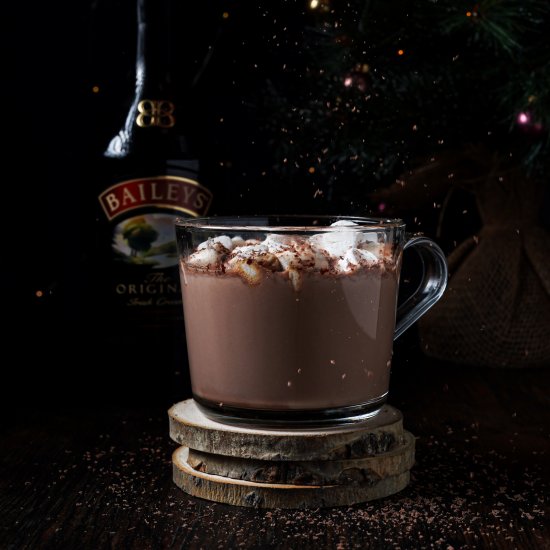 BAILEYS HOT CHOCOLATE IN 5 MINUTES